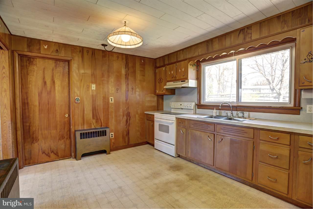 304 Oberlin Road Middletown, PA 17057 - Photo 8 of 25 Gallery Image 8