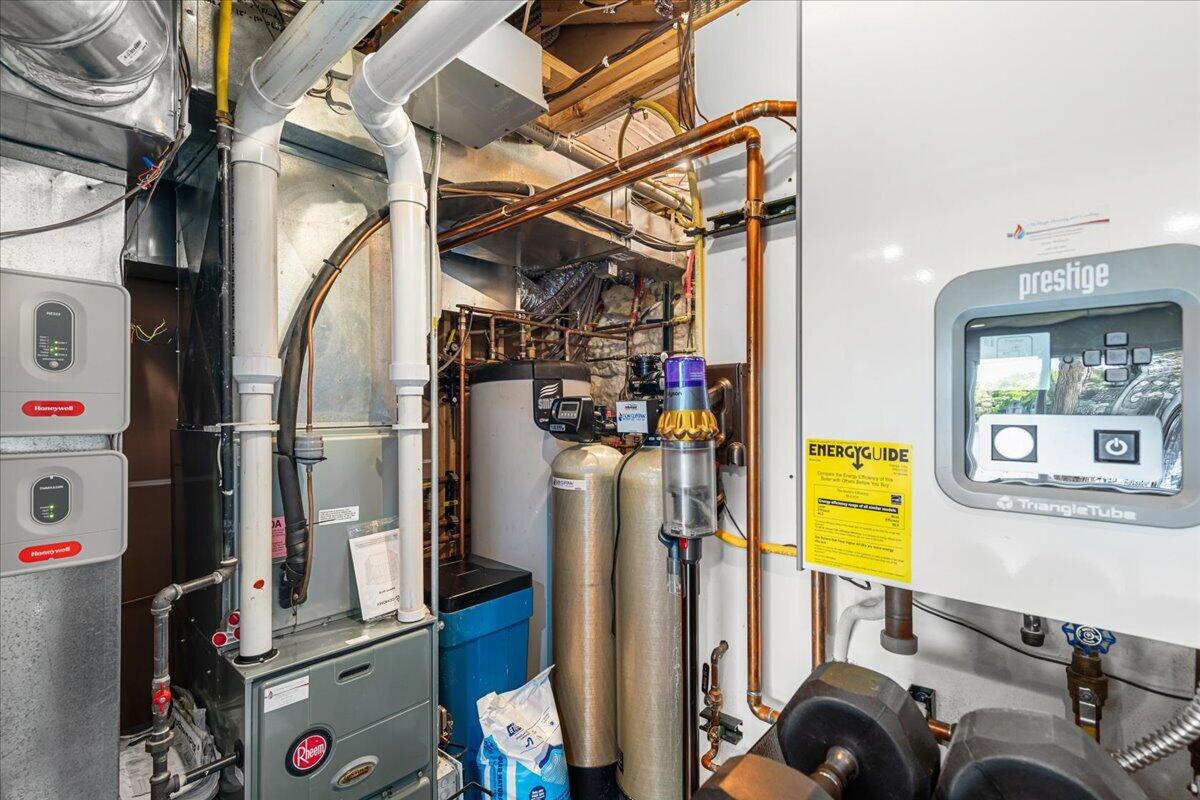 4763 Fontana Beach Road, Unit 4762 Polk, WI 53086 - Photo 55 of 100 Utility Room
