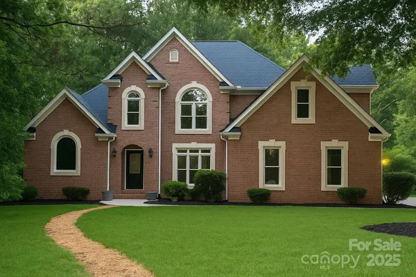 $865,000 | 3011 McKee Road, Charlotte, NC 28270