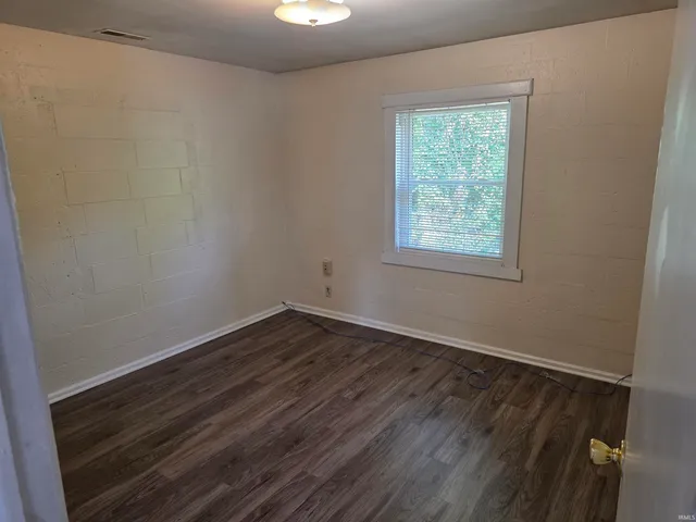 $1,400 | 2301 East 5th Street, Bloomington, IN 47408