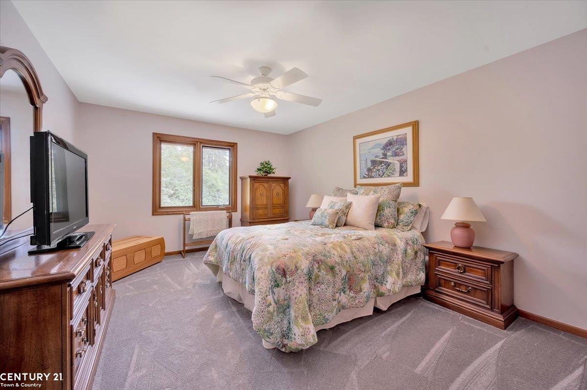 1042 Covington Pl Drive Rochester Hills, MI 48309 - Photo 23 of 40