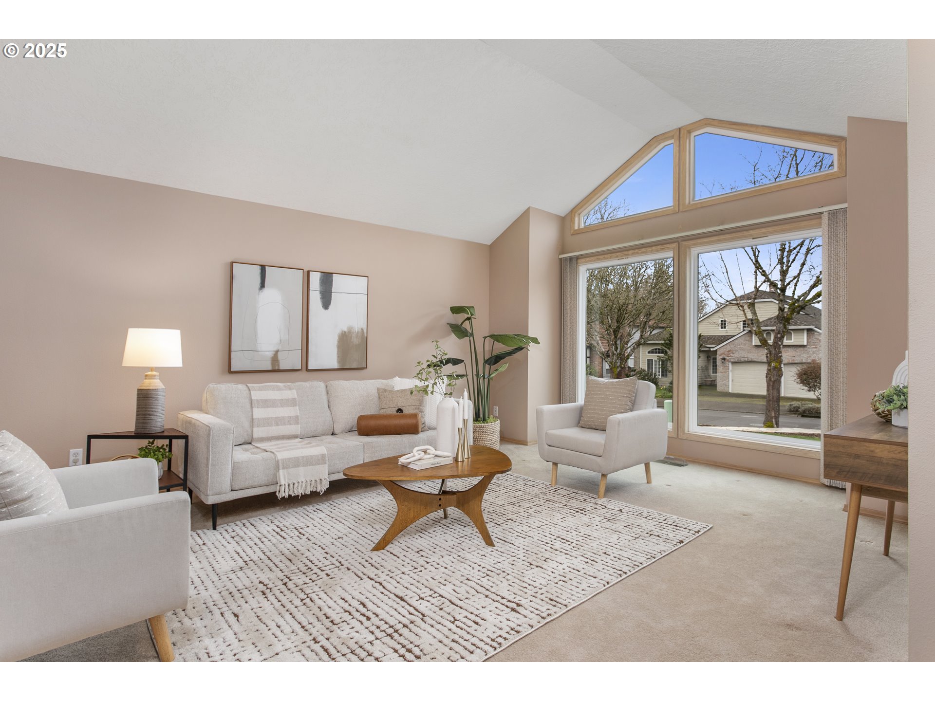 13043 Rogers Road Lake Oswego, OR 97035 - Photo 13 of 39 Gallery Image 13