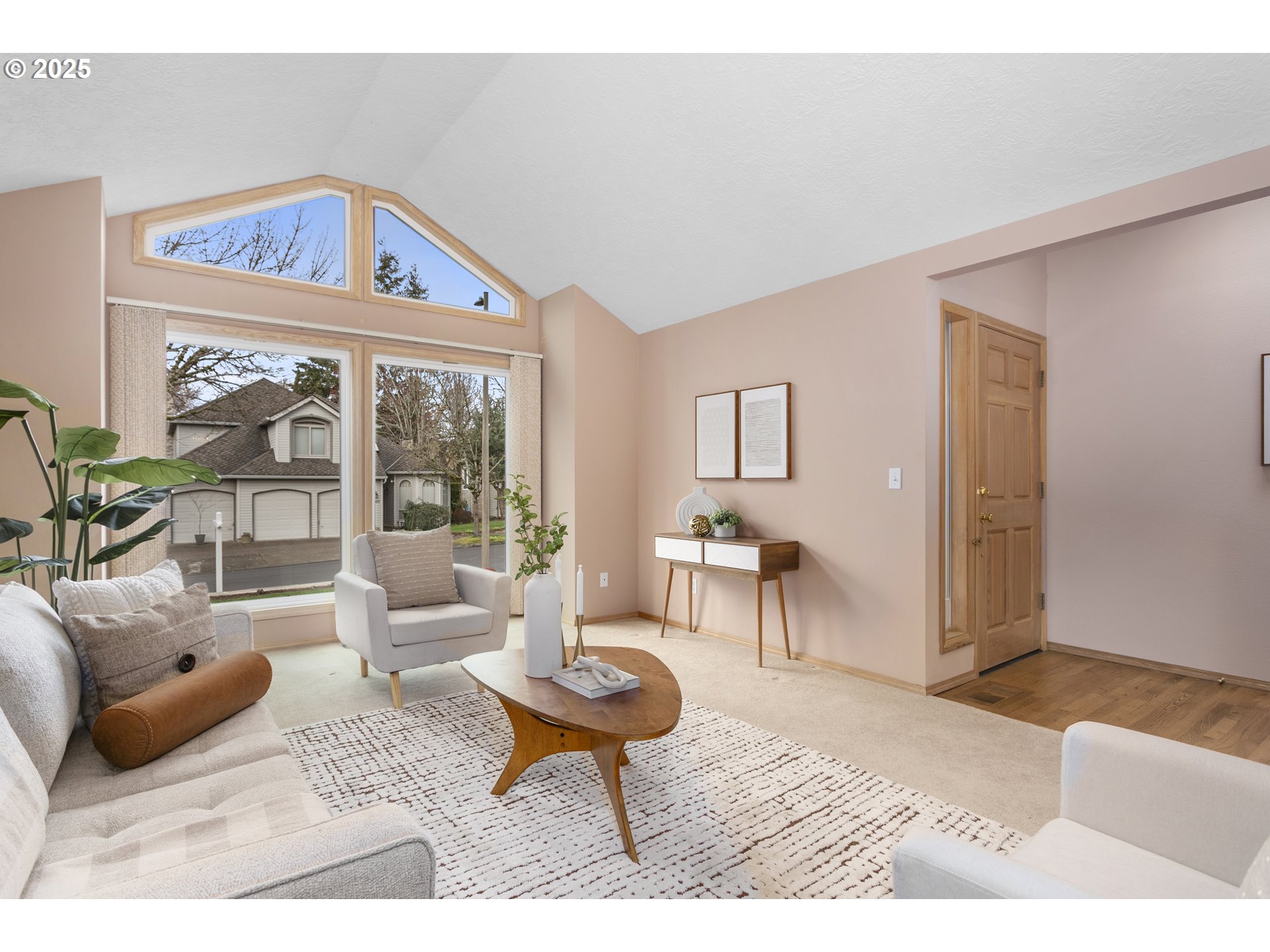 13043 Rogers Road Lake Oswego, OR 97035 - Photo 14 of 39 Gallery Image 14