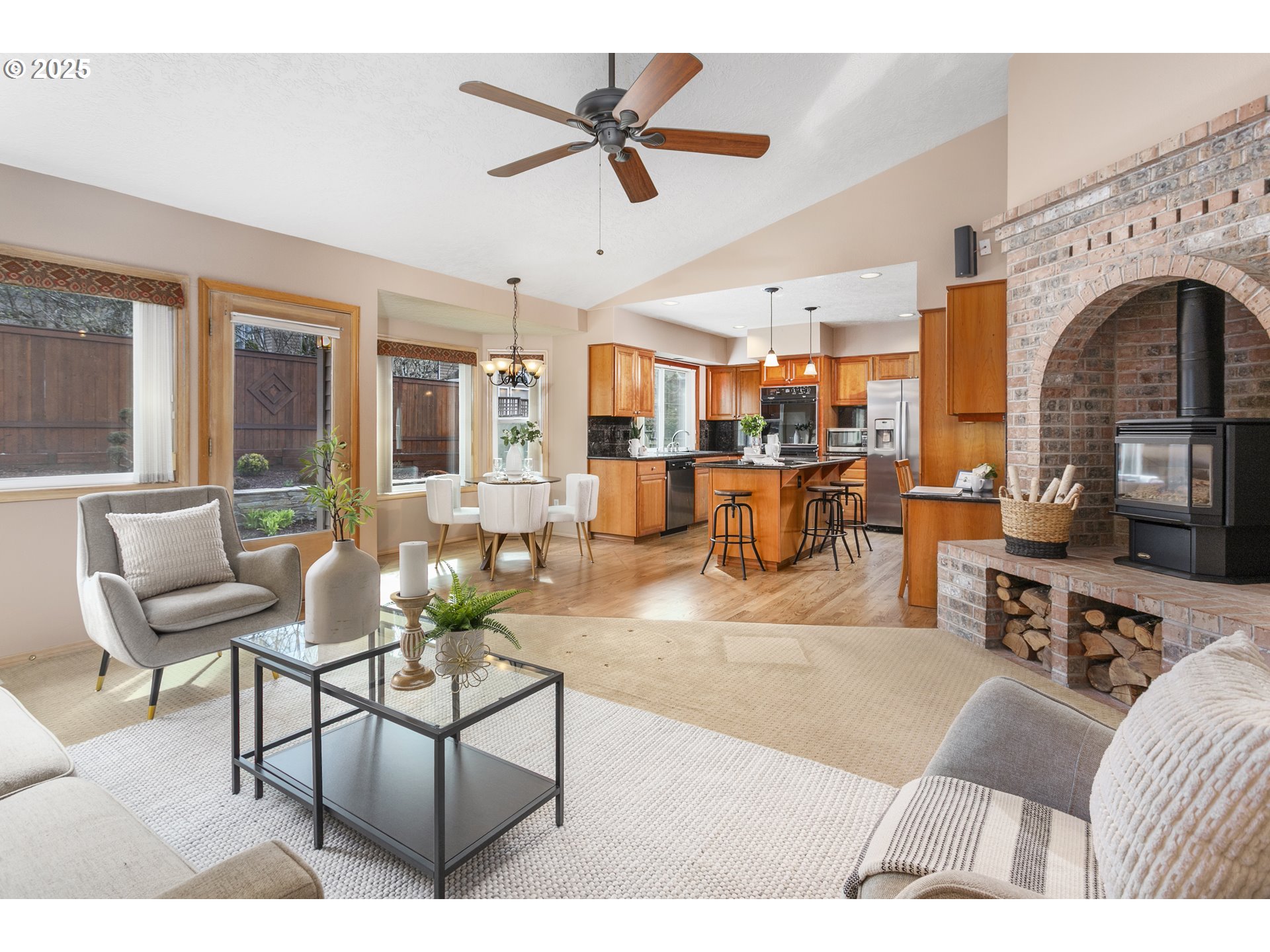 13043 Rogers Road Lake Oswego, OR 97035 - Photo 23 of 39 Gallery Image 23