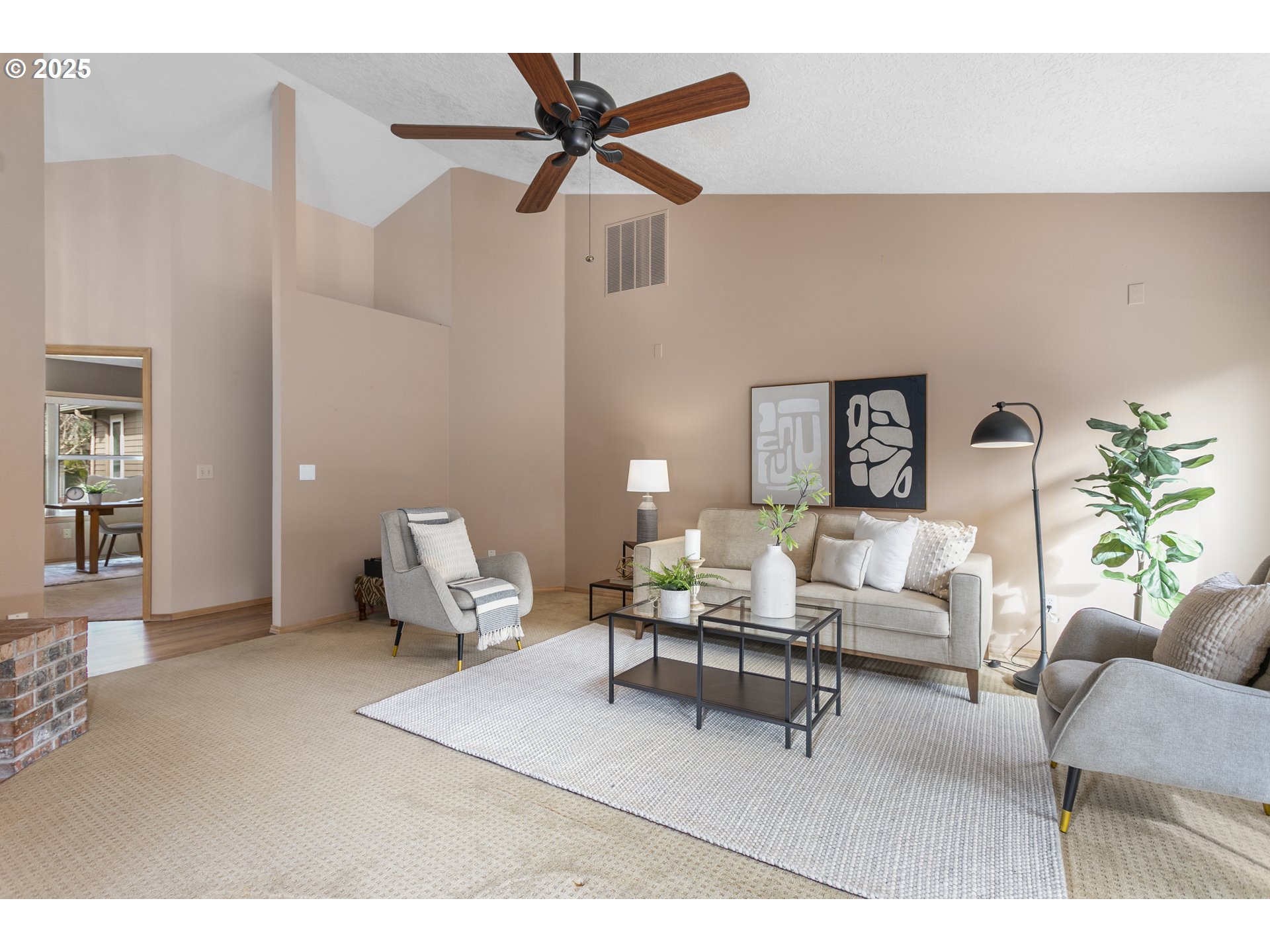 13043 Rogers Road Lake Oswego, OR 97035 - Photo 24 of 39 Gallery Image 24