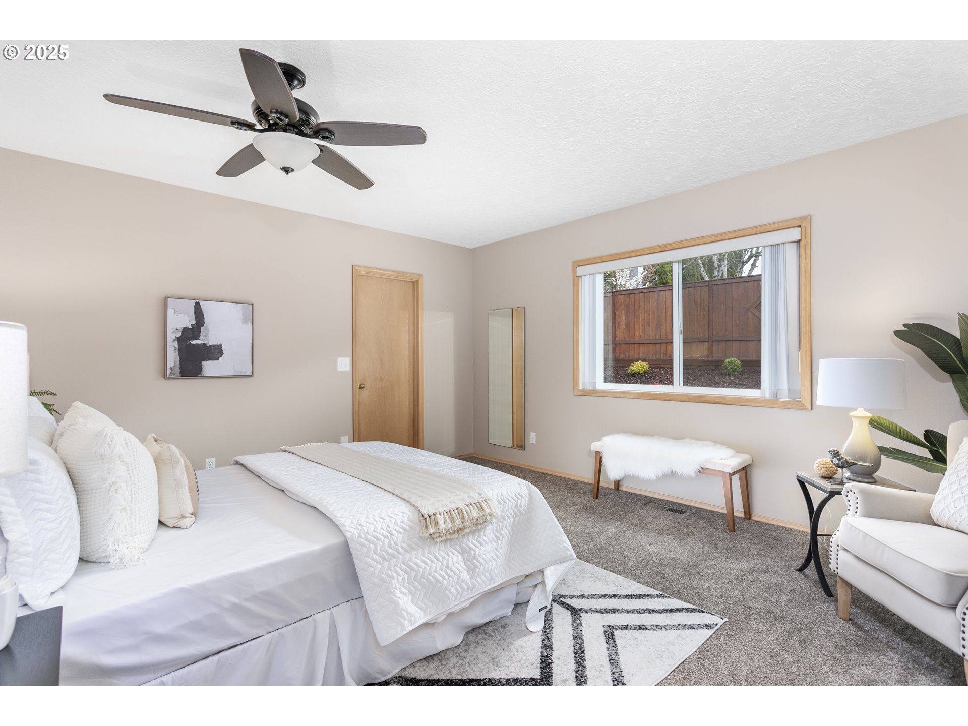 13043 Rogers Road Lake Oswego, OR 97035 - Photo 30 of 39 Gallery Image 30