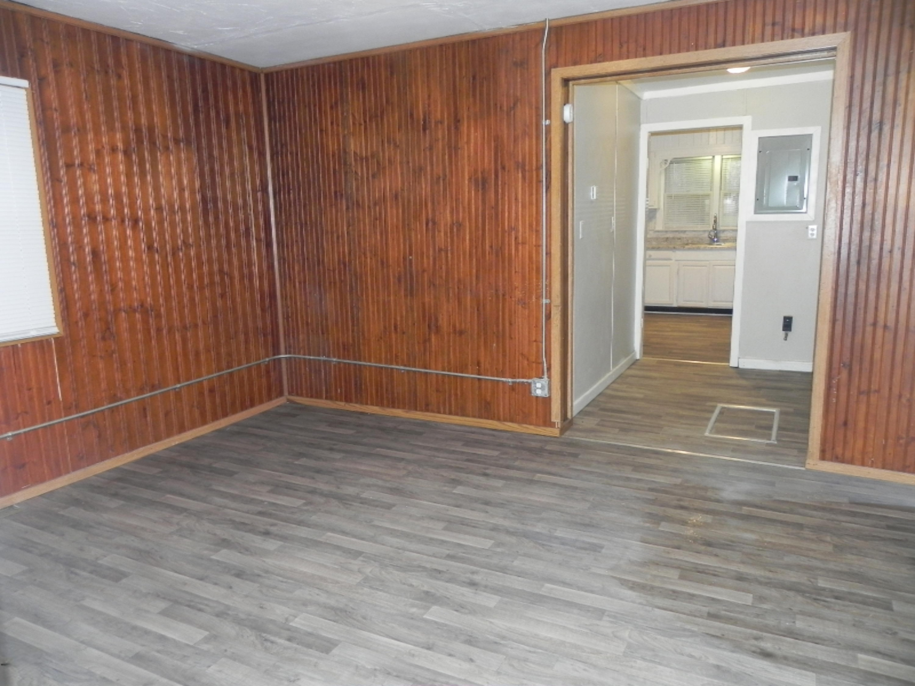408 South Williams Street Decatur, MI 49045 - Photo 10 of 11 DSCN7342