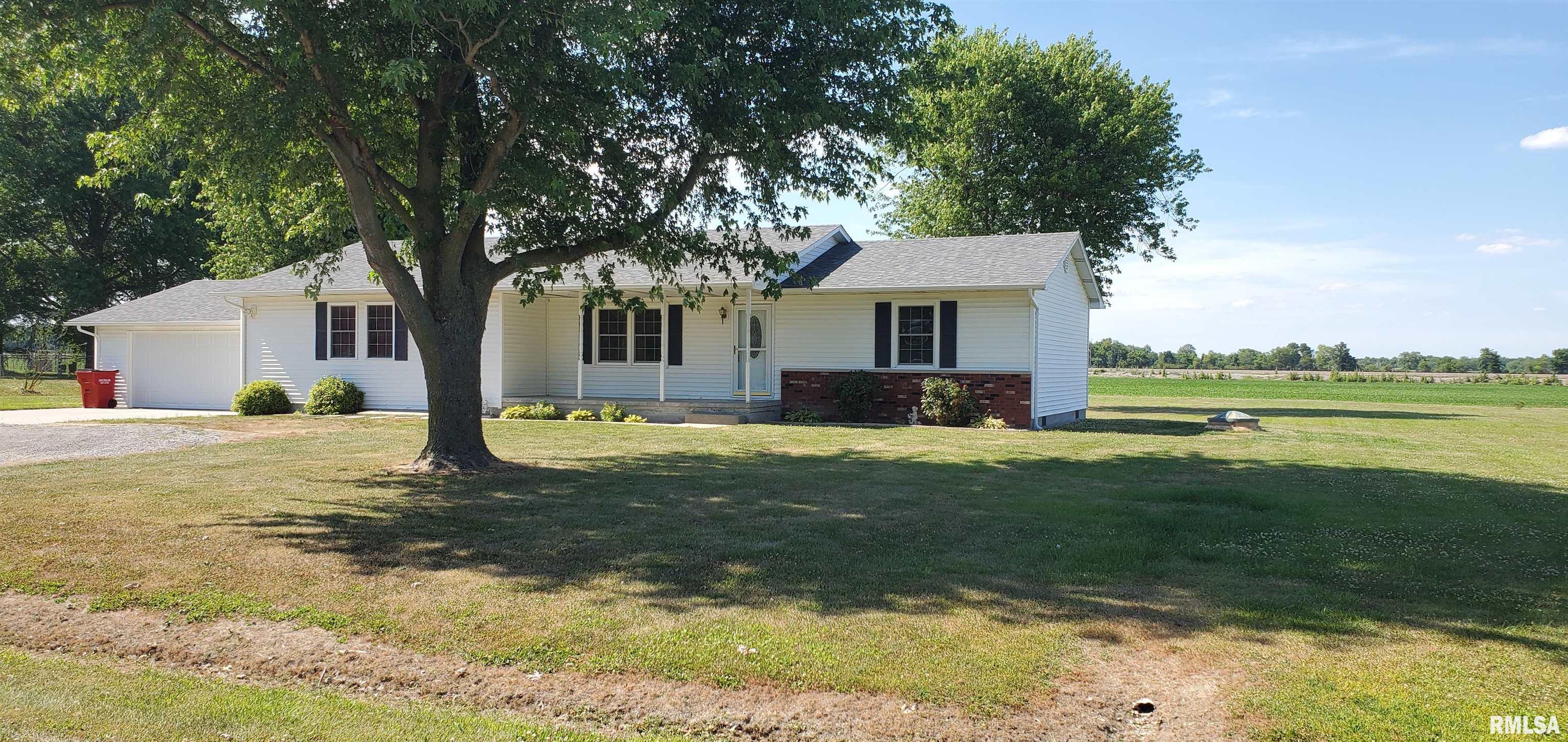 8543 Emling Road Du Quoin, IL 62832 - Photo 1 of 19 Gallery Image 1