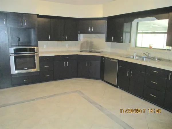 $2,400 | 731 Southeast 46th Court, Ocala, FL 34471