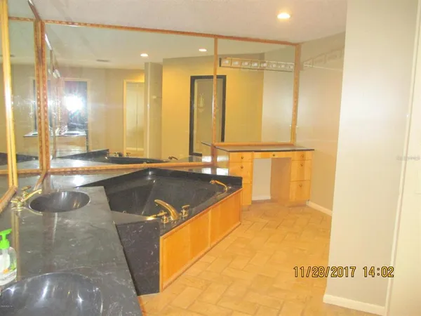 $2,400 | 731 Southeast 46th Court, Ocala, FL 34471