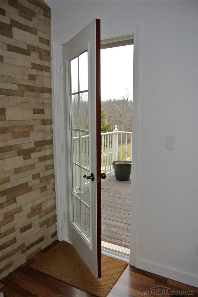 3548 Tremonte Circle Circle Rochester, MI 48306 - Photo 9 of 61