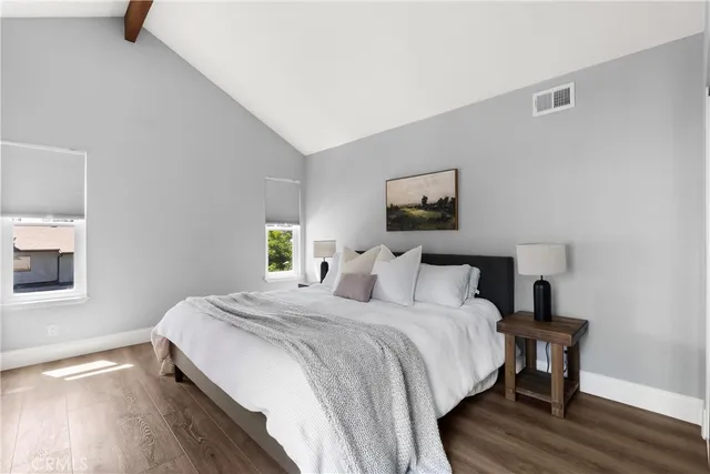 $1,200,000 | 2649 Elden Avenue, Unit E, Costa Mesa, CA 92627