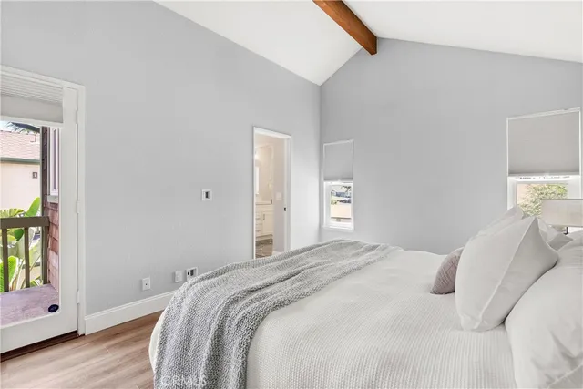 $1,200,000 | 2649 Elden Avenue, Unit E, Costa Mesa, CA 92627