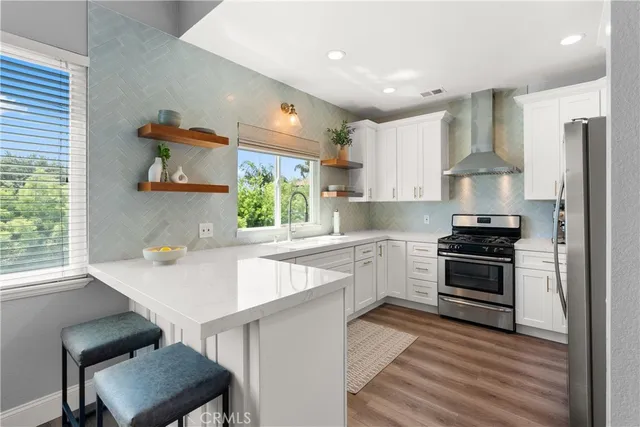 $1,200,000 | 2649 Elden Avenue, Unit E, Costa Mesa, CA 92627