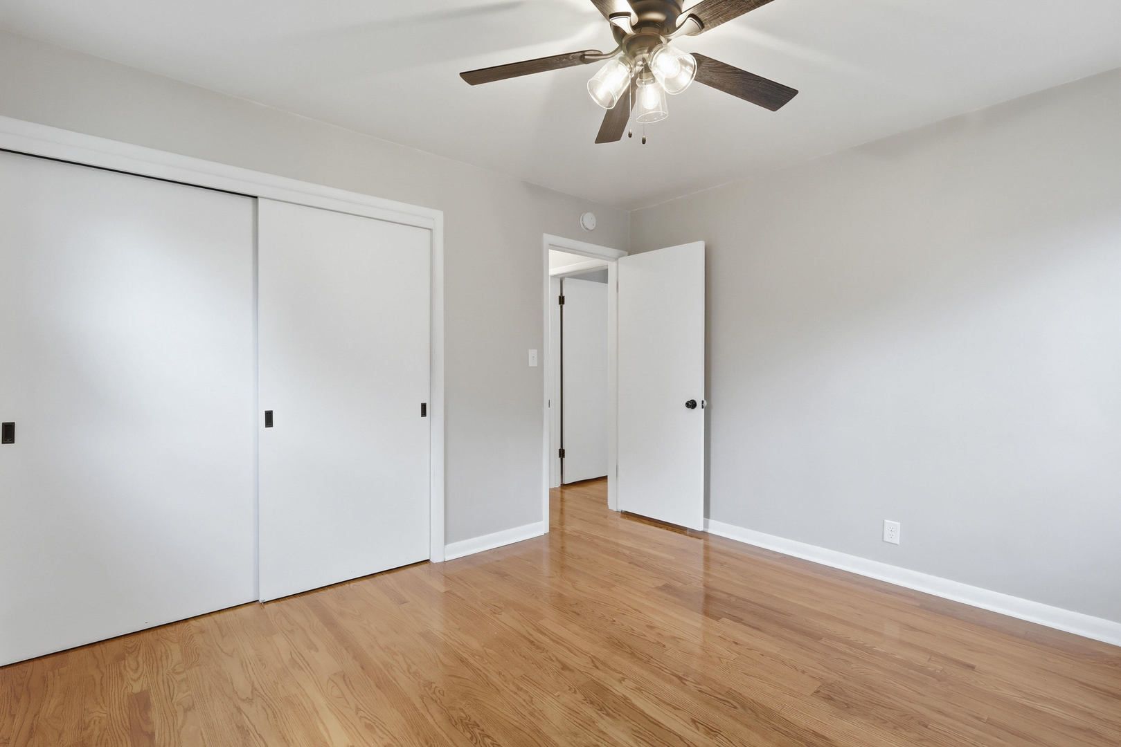 2528 28th Street Moline, IL 61265 - Photo 22 of 35 a view of an empty room with wooden floor