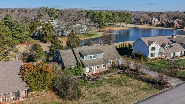 $799,000 | 441 East Fox Den Drive, Farragut, TN 37934