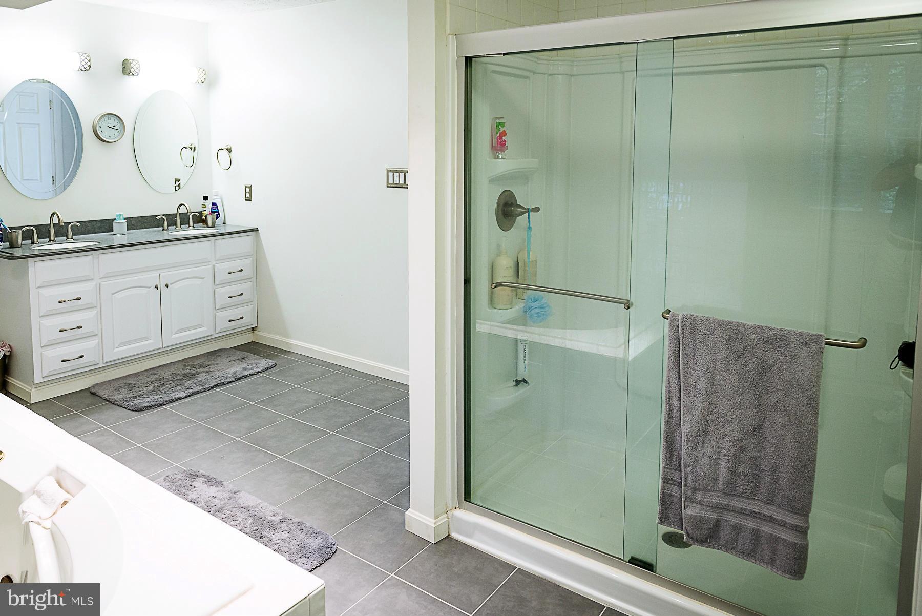 7105 Henson Landing Road Welcome, MD 20693 - Photo 15 of 30 Large master bath w/separate jetted tub and shower