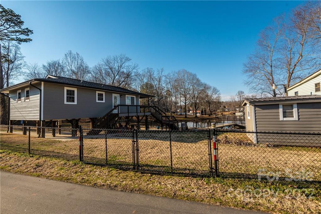 4454 Ridge Street Claremont, NC 28610 - Photo 11 of 45 Gallery Image 11