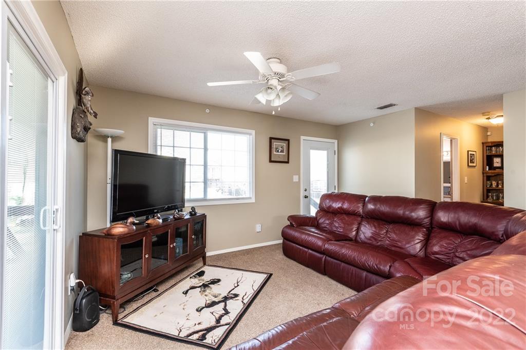 4454 Ridge Street Claremont, NC 28610 - Photo 32 of 45 Gallery Image 32