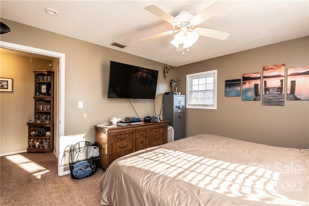4454 Ridge Street Claremont, NC 28610 - Photo 42 of 45 Gallery Image 42