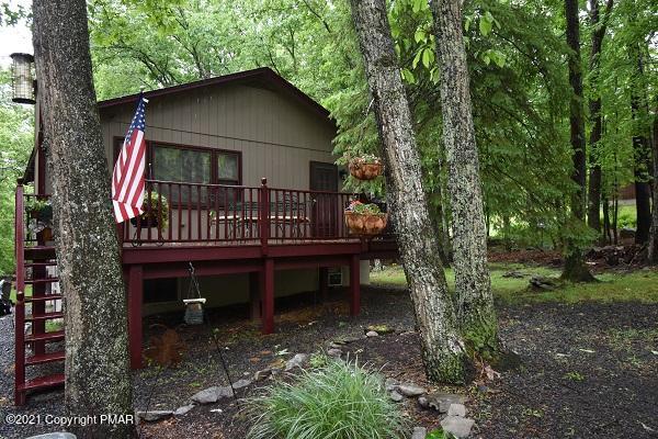 4904 Pine Ridge Drive West Bushkill, PA 18324 - Photo 2 of 18 temple2