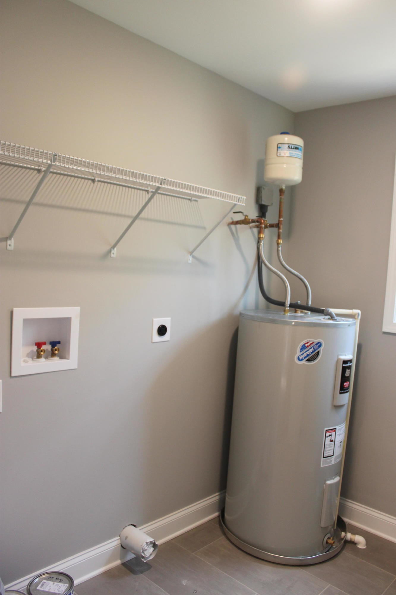 313 West Faunce Road Oak Ridge, TN 37830 - Photo 12 of 19 Laundry Room