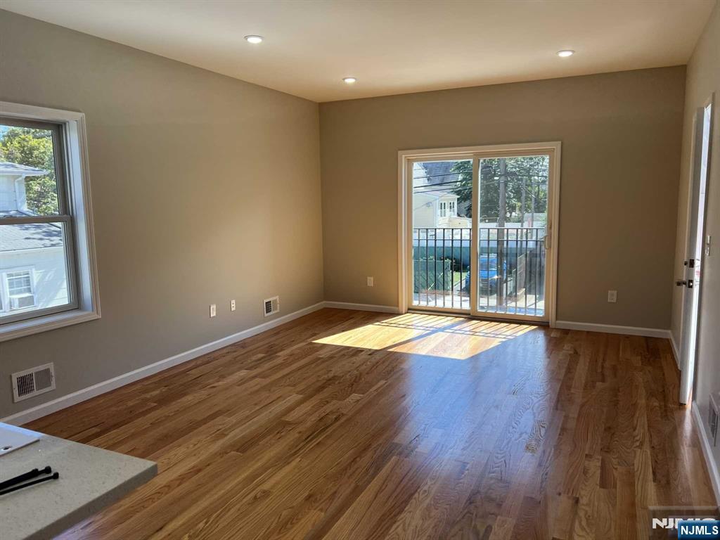 232 Cross Street, Unit 2 Harrison, NJ 07029 - Photo 3 of 10