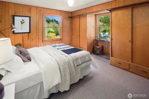 $1,175,000 | 5106 47th Avenue Northeast, Seattle, WA 98105