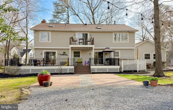 a view of an ocean and city