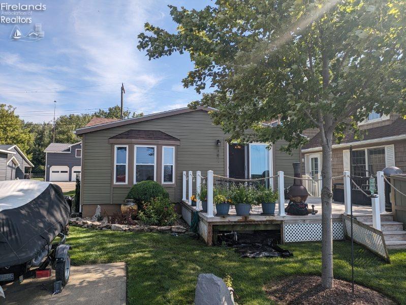 2020 Fletcher Road Port Clinton, OH 43452 - Photo 2 of 20 Gallery Image 2