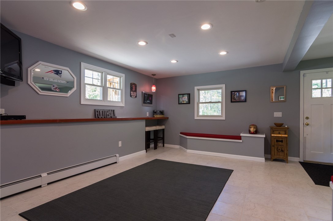 2901 Harkney Hill Road Coventry, RI 02816 - Photo 24 of 39
