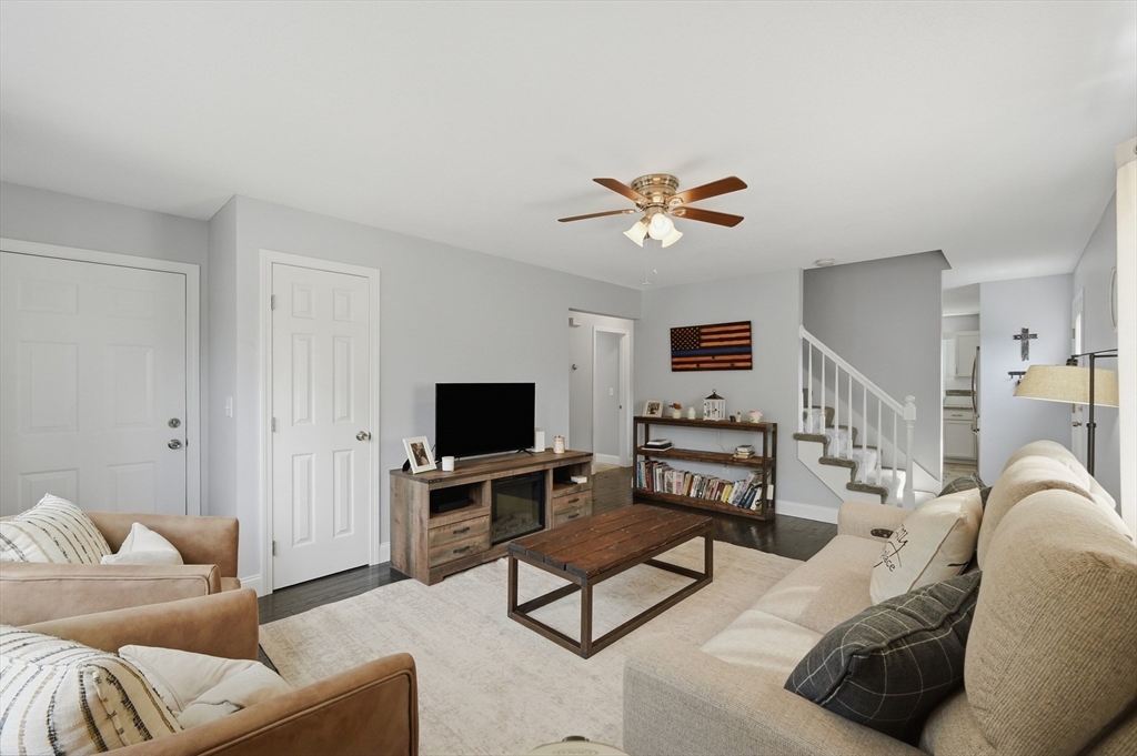 134 Hathaway Commons Road Fall River, MA 02720 - Photo 20 of 41