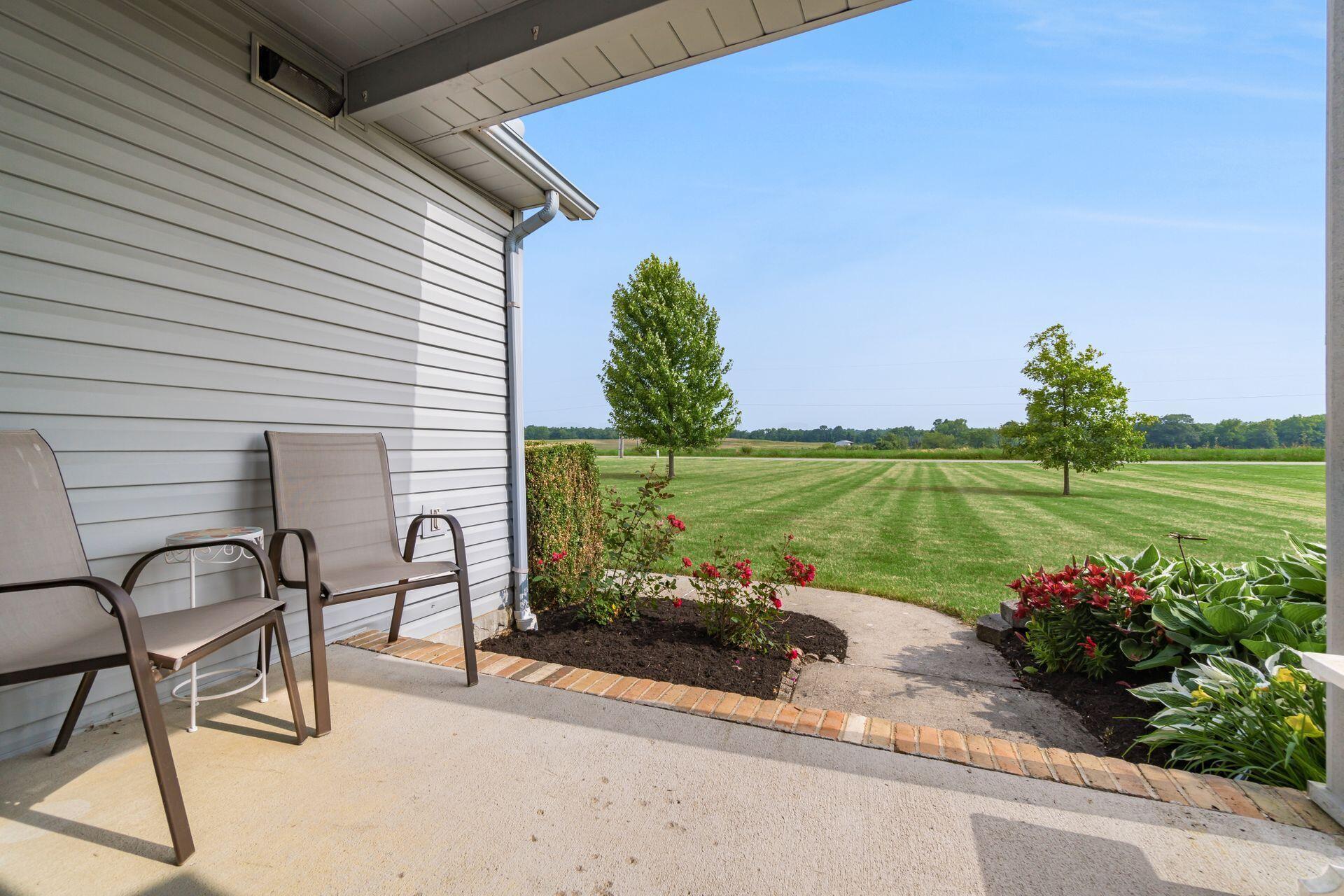 4465 Deeds Road Southwest Pataskala, OH 43062 - Photo 54 of 69 Front Yard View