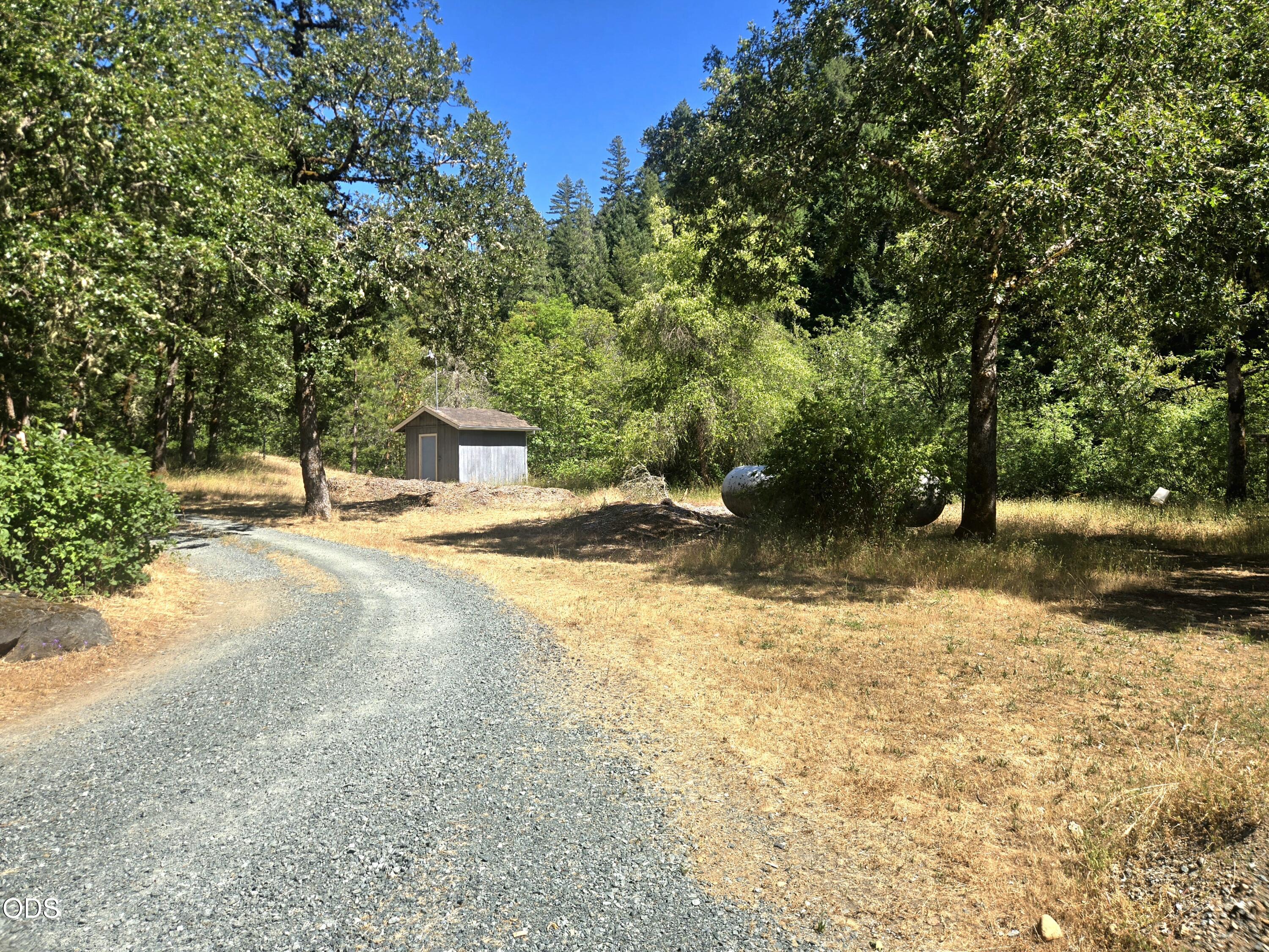 3901 Placer Road Wolf Creek, OR 97497 - Photo 40 of 52