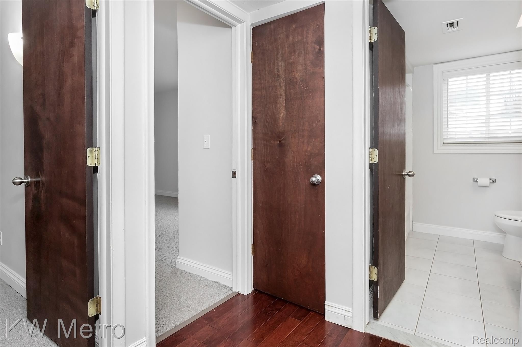 2309 Walton Blvd., Unit 32 Rochester, MI 48309 - Photo 15 of 27 Walton-15.jpg