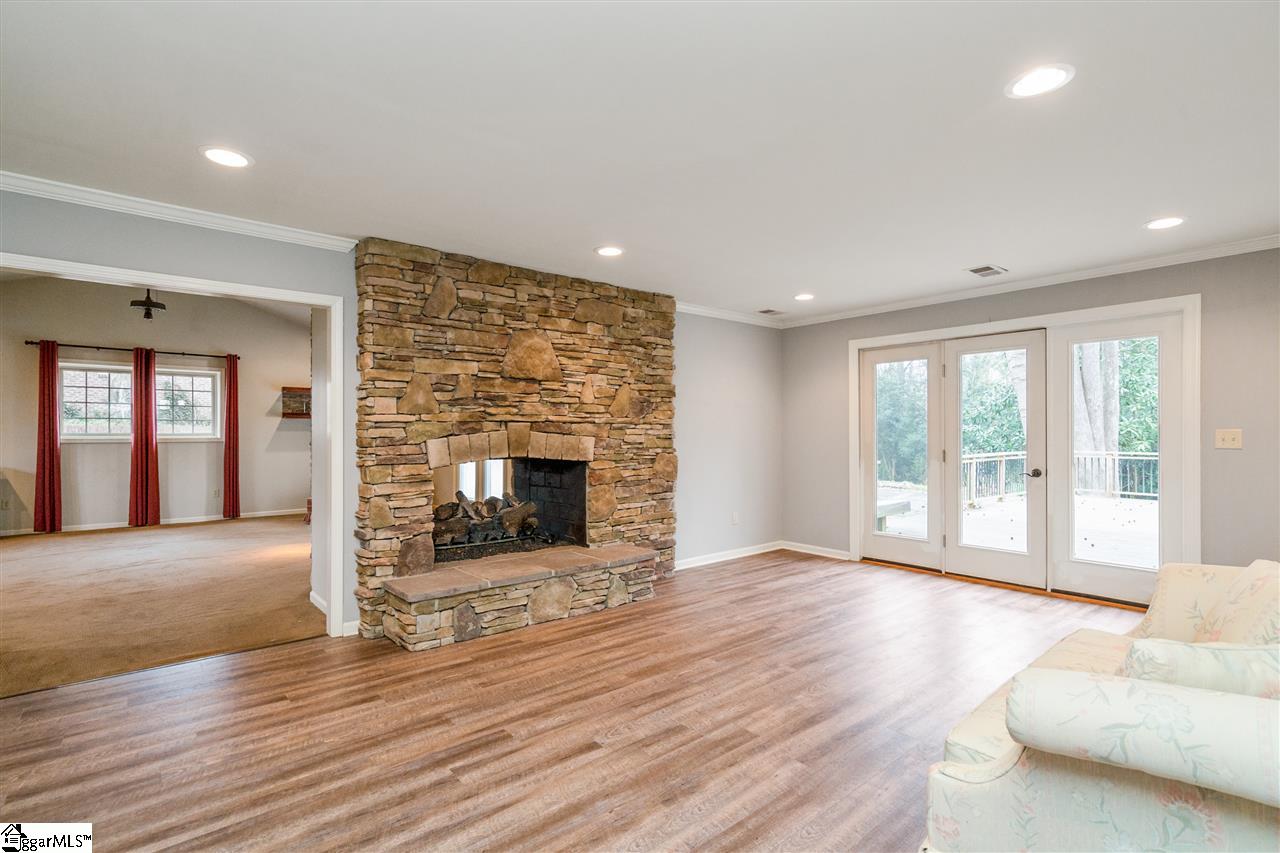 360 Pimlico Road Greenville, SC 29607 - Photo 3 of 30