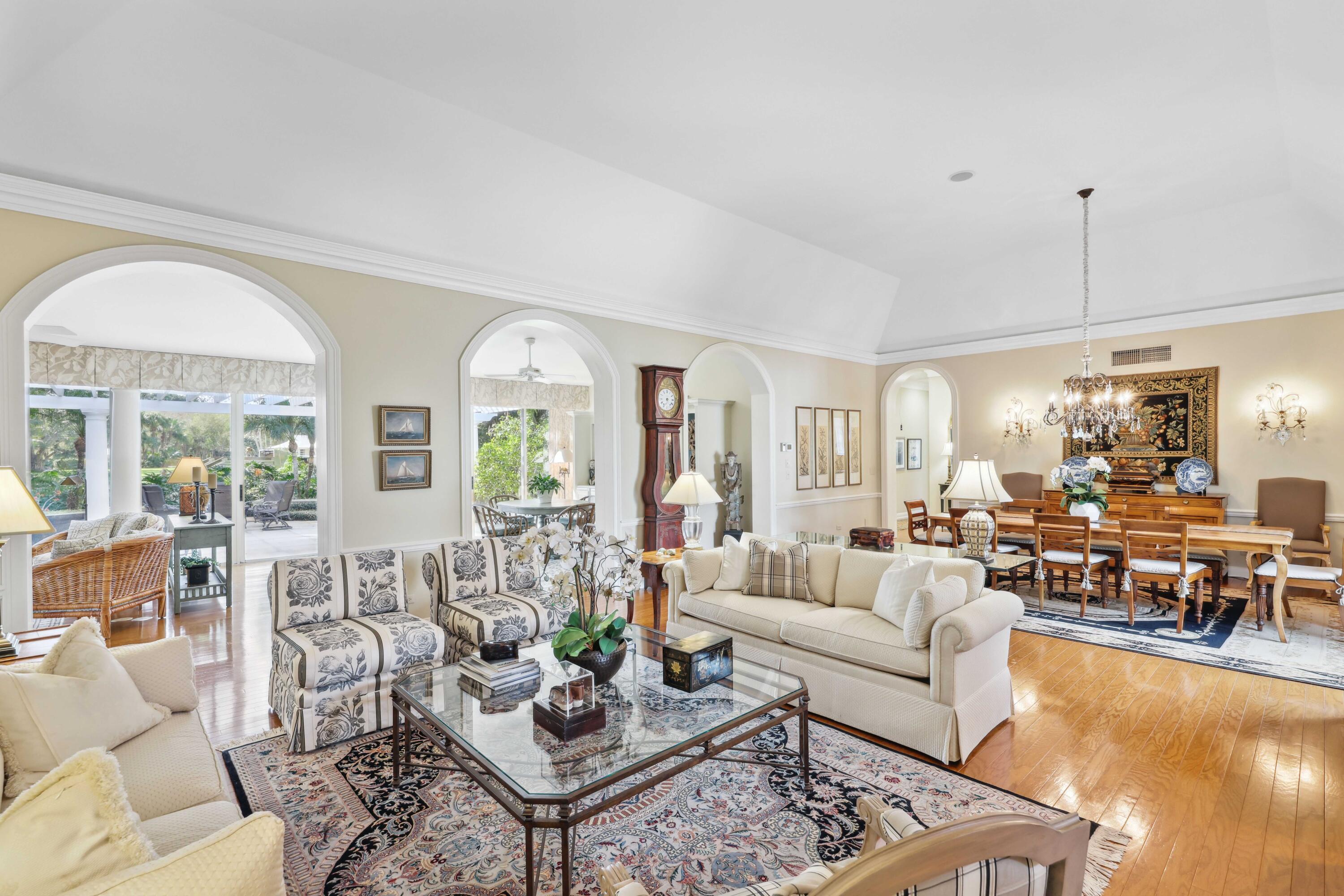 26 Country Road Boynton Beach, FL 33436 - Photo 7 of 57 Living / Great Room