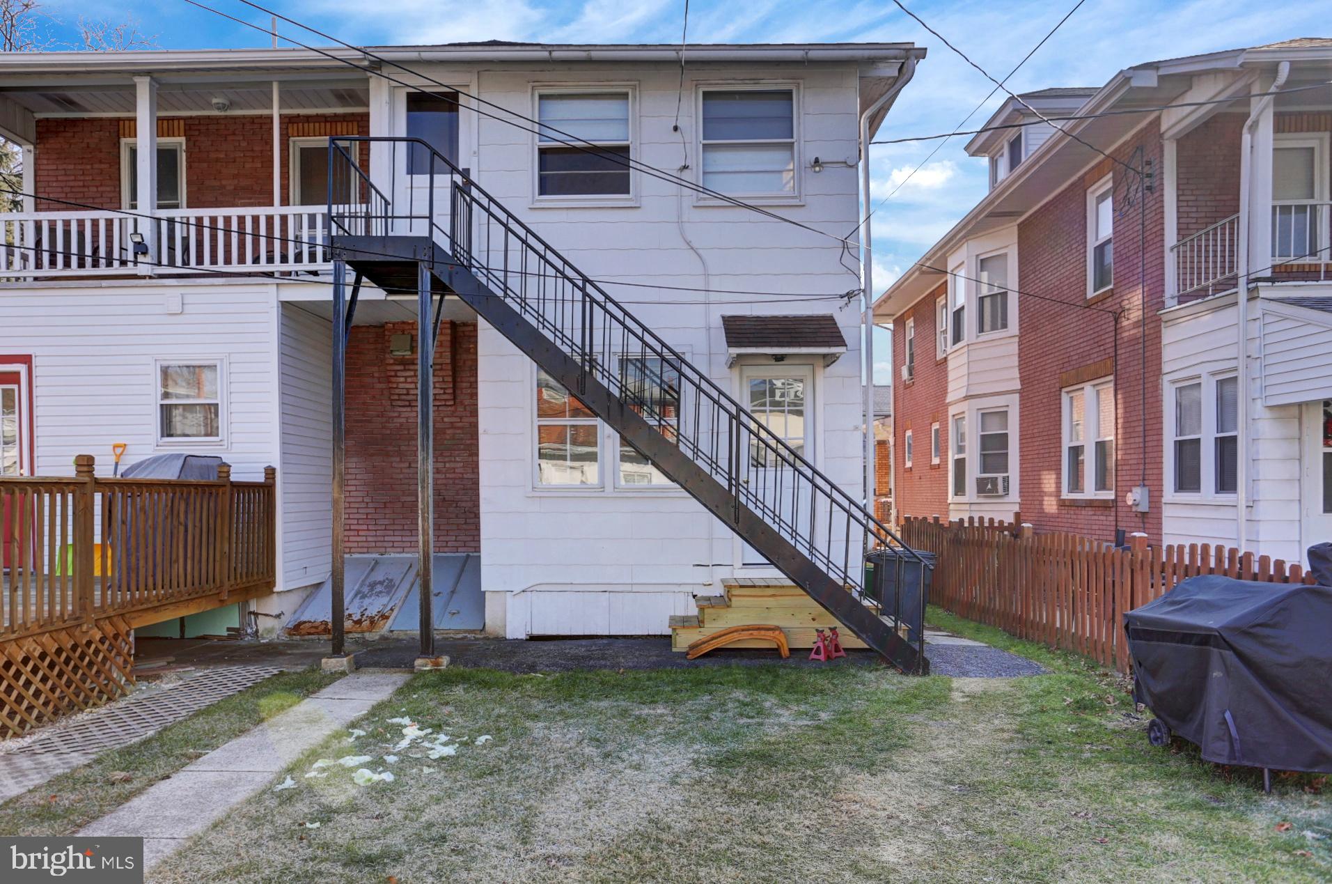 143 East Elm Street Reading, PA 19607 - Photo 4 of 18 Rear