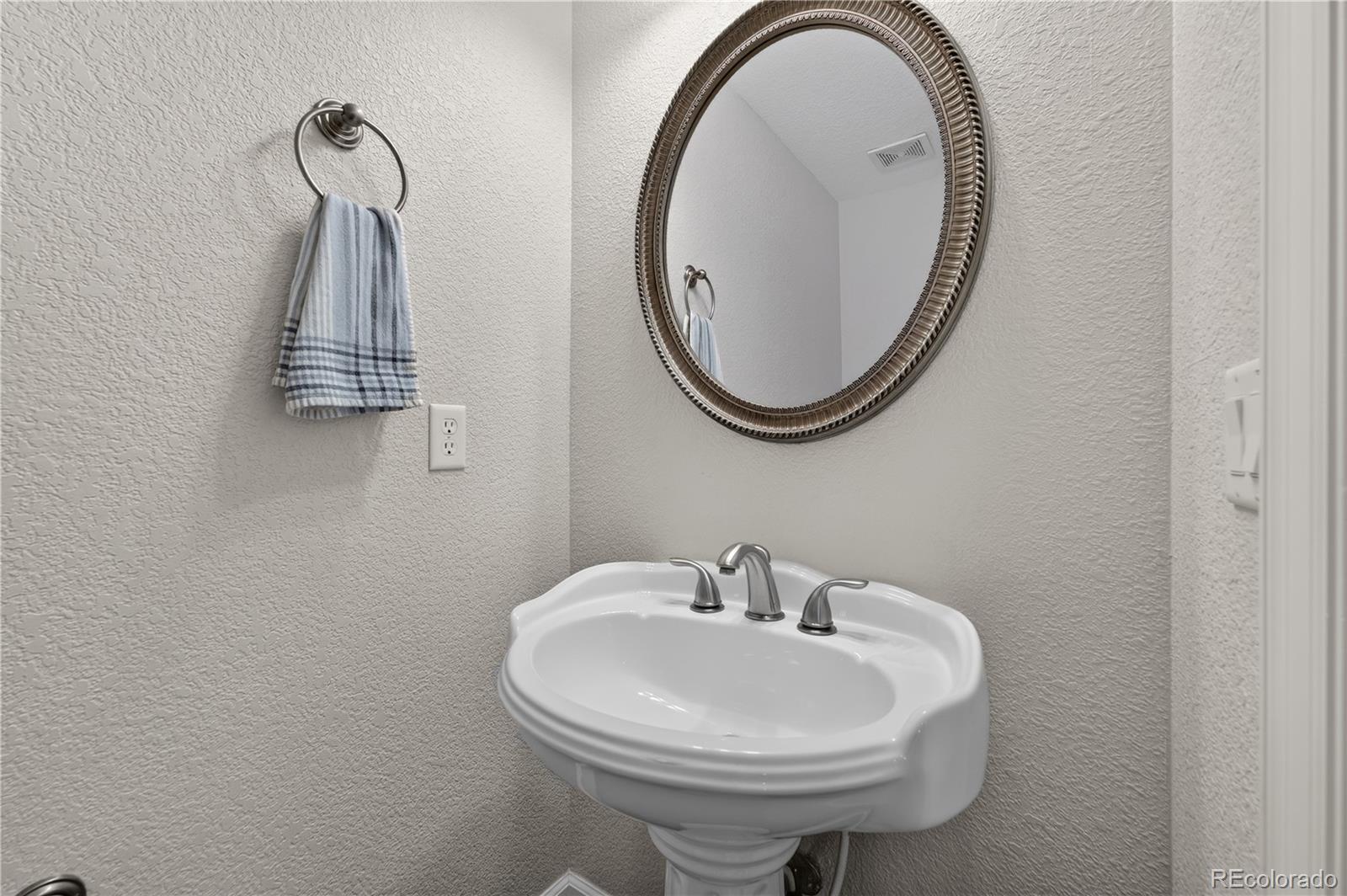 4008 Raleigh Street Denver, CO 80212 - Photo 15 of 49
