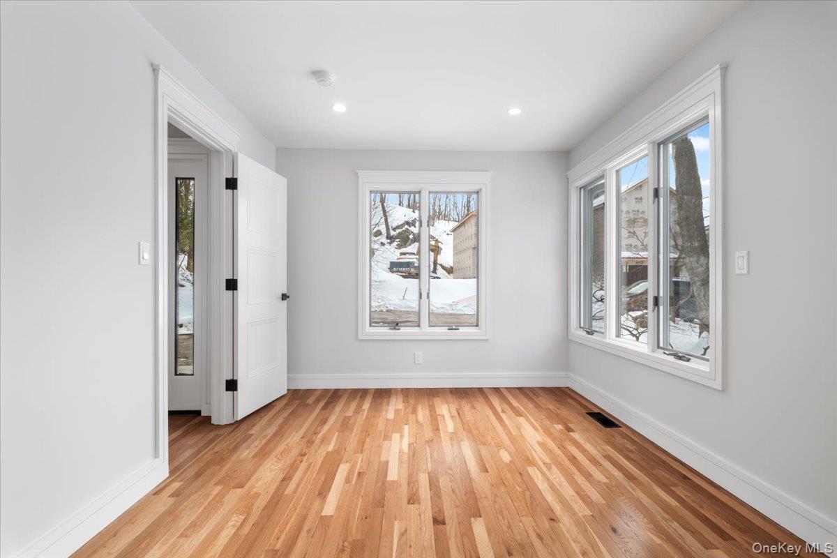 9 Shady Road Ardsley, NY 10502 - Photo 14 of 41