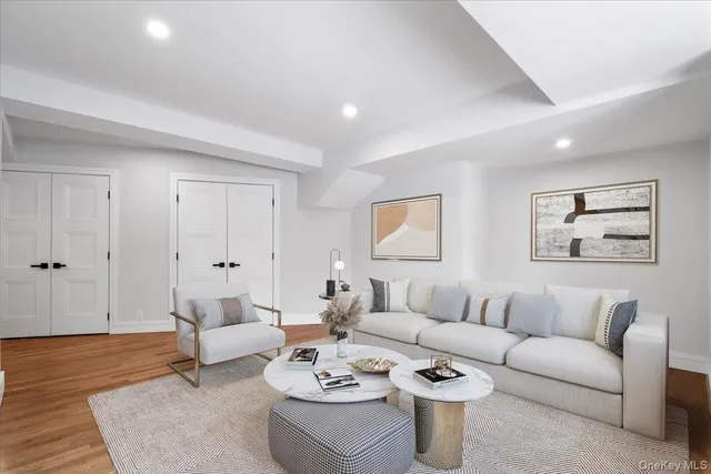 $1,579,000 | 9 Shady Road, Ardsley, NY 10502