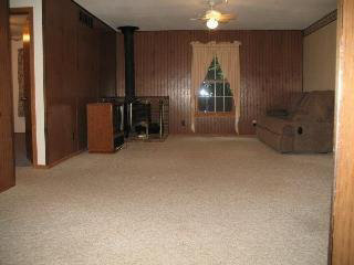 284 Rr 2 (wiley) Clinton, IL 61727 - Photo 4 of 10