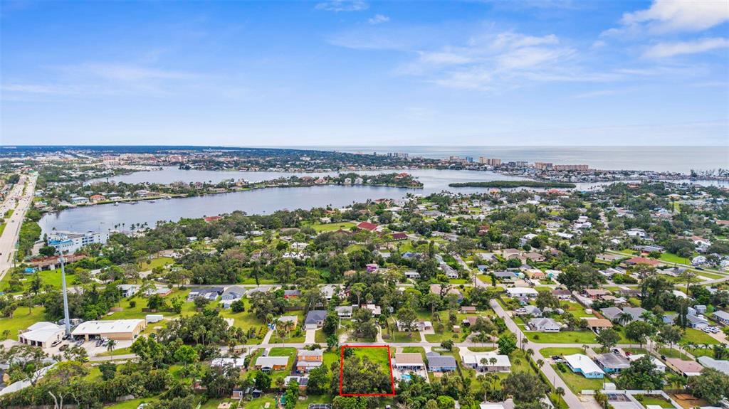 216 Pavonia Road Nokomis, FL 34275 - Photo 8 of 12 a view of a city