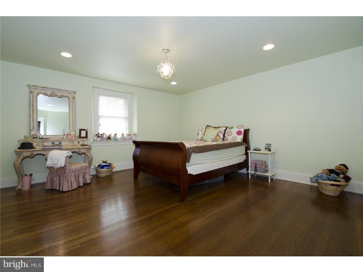317 Edgehill Road Wayne, PA 19087 - Photo 14 of 25