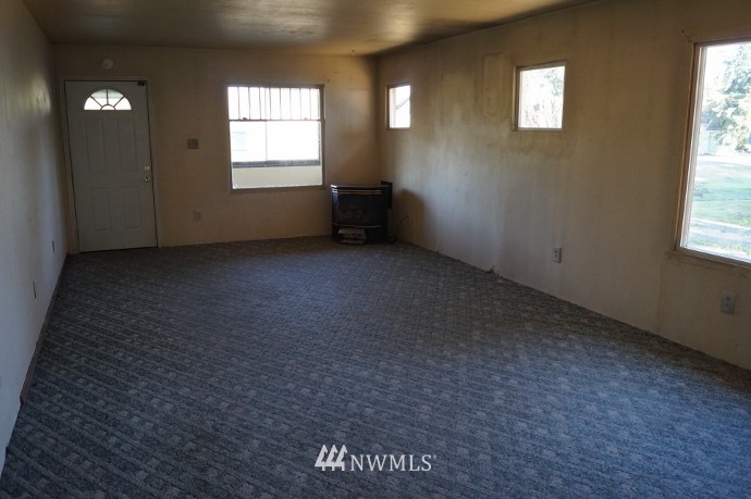 1105 Harding Road Aberdeen, WA 98520 - Photo 15 of 19 Gallery Image 15