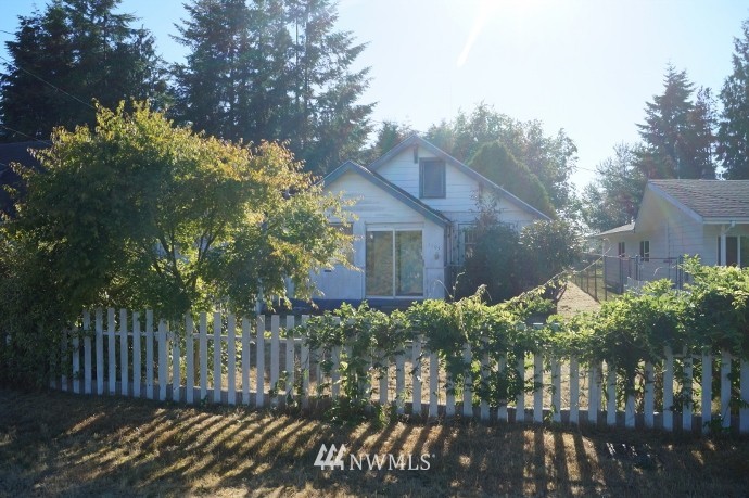 1105 Harding Road Aberdeen, WA 98520 - Photo 6 of 19 Gallery Image 6