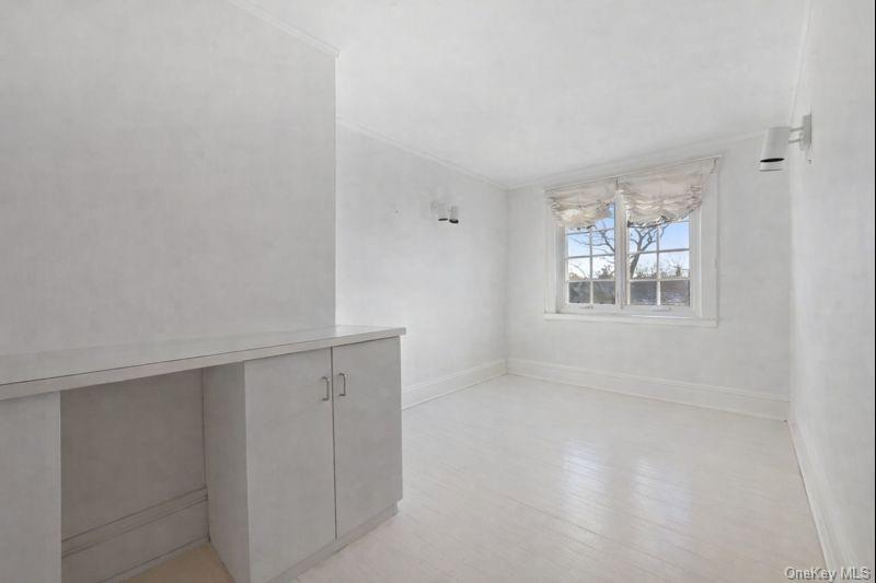 36 Sagamore Road Bronxville, NY 10708 - Photo 14 of 15