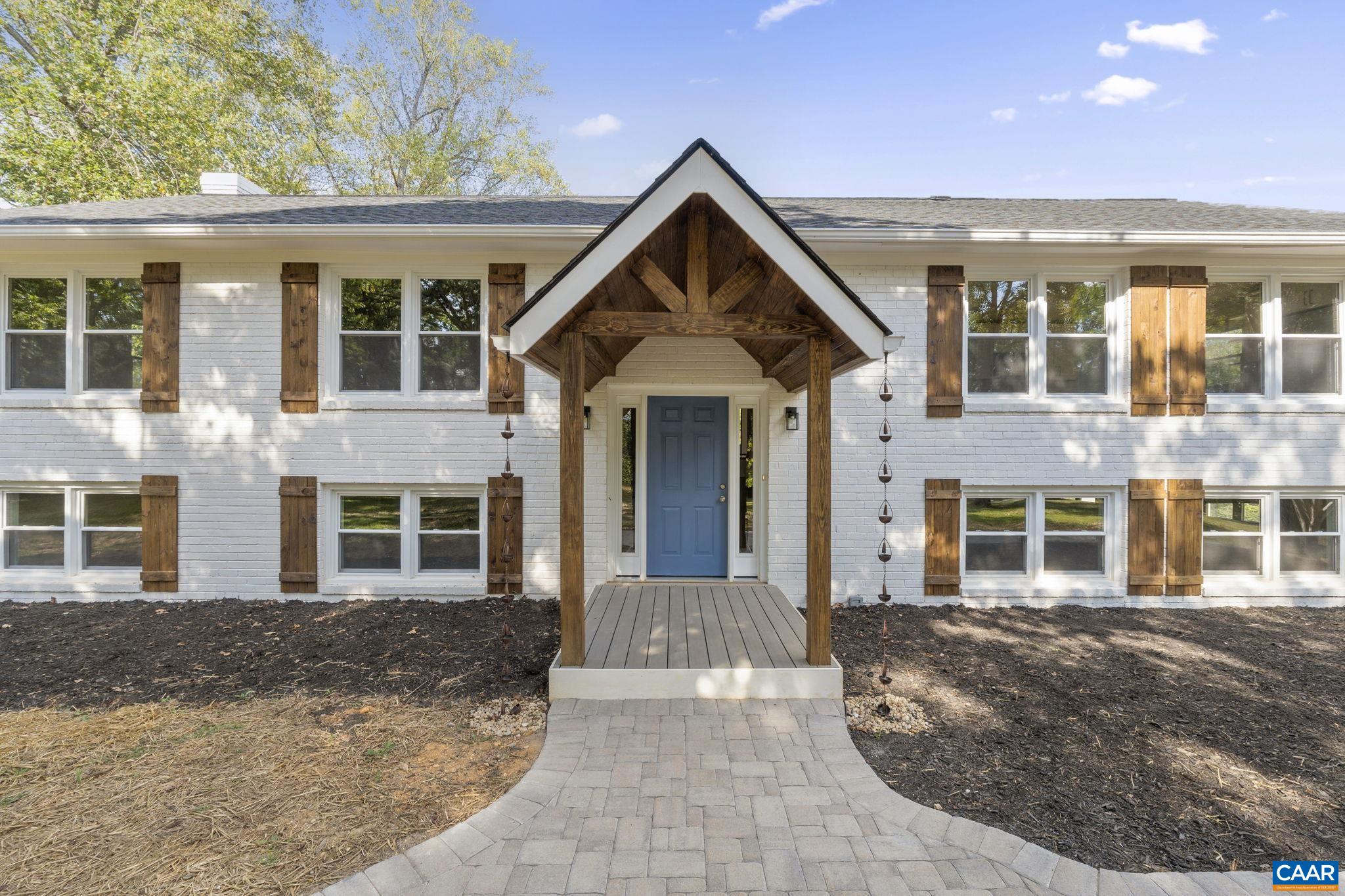 3209 Rolling Road Scottsville, VA 24590 - Photo 5 of 66 Gallery Image 5