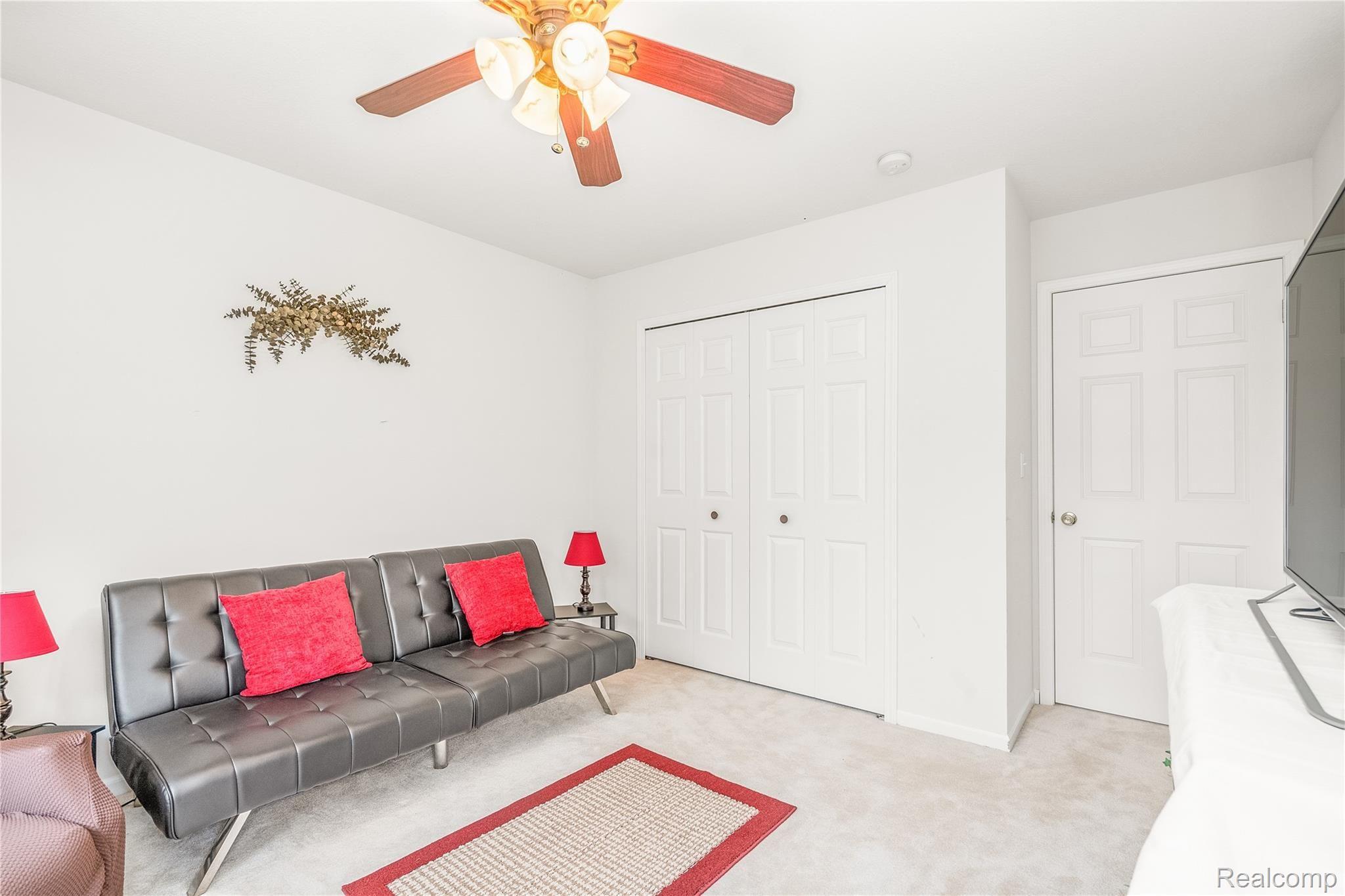109 Rabbit Run Road Carleton, MI 48117 - Photo 23 of 42 109 Rabbit Run-0035.jpg