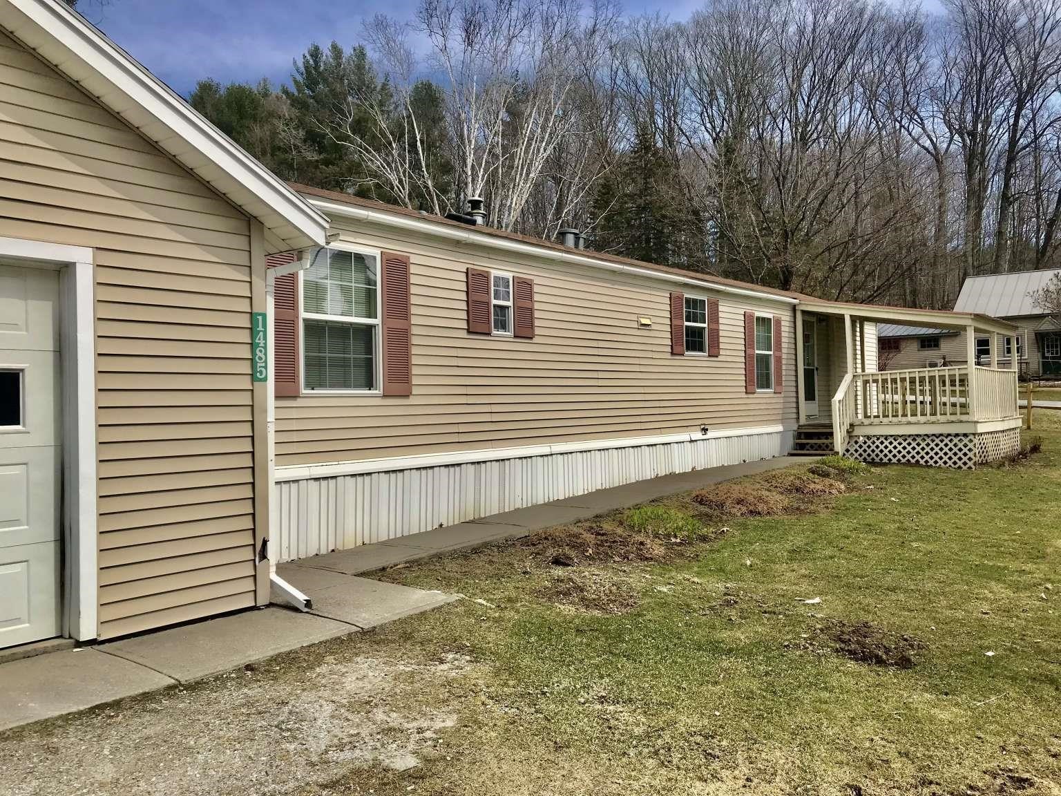 1485 Airport Road Clarendon, VT 05759 - Photo 5 of 18 Gallery Image 5